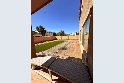 18047 W Caribbean Lane, Surprise, AZ 85388 - Photo 23