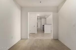 2302 N Central Ave, Phoenix, AZ 85004 - Photo 17