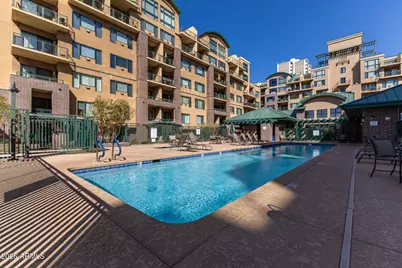 2302 N Central Avenue #404, Phoenix, AZ 85004 - Photo 1