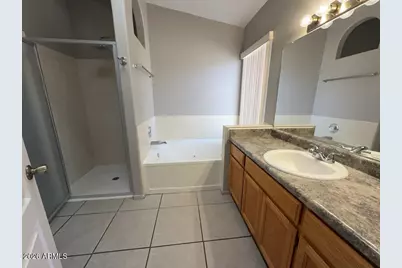 4877 Los Reyes Drive, Sierra Vista, AZ 85635 - Photo 13