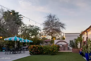 3042 N Manor Dr E, Phoenix, AZ 85014 - Photo 45