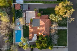 3042 N Manor Dr E, Phoenix, AZ 85014 - Photo 41