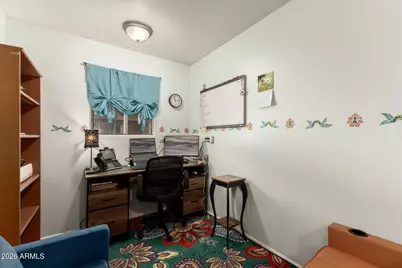 11012 N 42nd Avenue, Phoenix, AZ 85029 - Photo 7