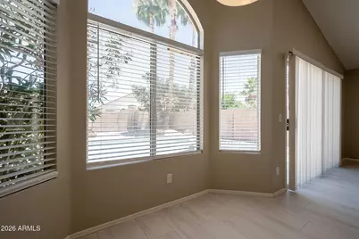 1070 W Chilton Drive, Tempe, AZ 85283 - Photo 11