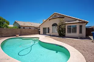 1070 W Chilton Dr, Tempe, AZ 85283 - Photo 1