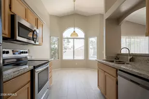 1070 W Chilton Dr, Tempe, AZ 85283 - Photo 17