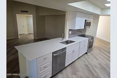 10838 W Thunderbird Boulevard, Sun City, AZ 85351 - Photo 7