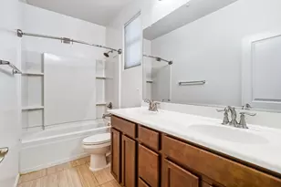 9233 W Dreyfus Dr, Peoria, AZ 85381 - Photo 29