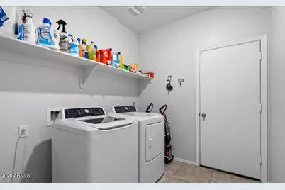 37844 W Amalfi Avenue, Maricopa, AZ 85138 - Photo 9