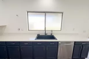 12826 W Mulberry Dr, Avondale, AZ 85392 - Photo 9