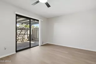 286 W Palomino Dr, Chandler, AZ 85225 - Photo 19