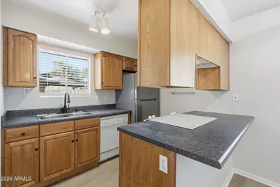 286 W Palomino Drive #Unit 21, Chandler, AZ 85225 - Photo 13