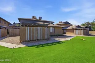 286 W Palomino Dr, Chandler, AZ 85225 - Photo 3