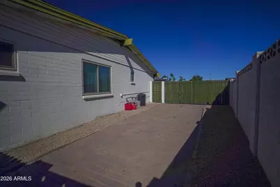 4411 W Windrose Drive, Glendale, AZ 85304 - Photo 23