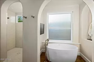 10675 E Winter Sun Dr, Scottsdale, AZ 85262 - Photo 31