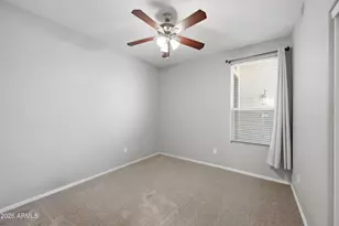 557 S Lemon Ct, Gilbert, AZ 85296 - Photo 15