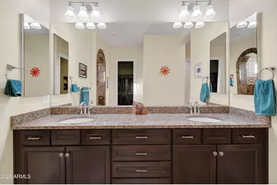 26716 N 10th Lane, Phoenix, AZ 85085 - Photo 17