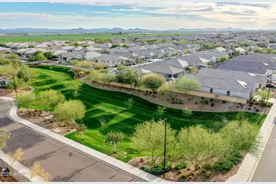 18983 W Adams Street, Buckeye, AZ 85326 - Photo 3