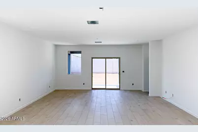 18246 W Creedance Boulevard, Surprise, AZ 85387 - Photo 3