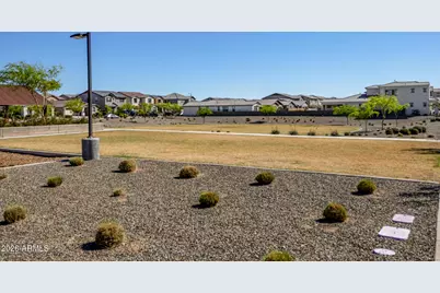 23041 E Pegasus Parkway, Queen Creek, AZ 85142 - Photo 37