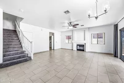 9054 W Custer Lane, Peoria, AZ 85381 - Photo 7