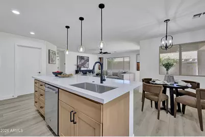 242 N 102nd Place, Mesa, AZ 85207 - Photo 5