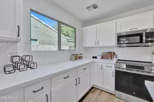 242 N 102nd Pl, Mesa, AZ 85207 - Photo 7