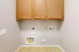 26176 W Burnett Rd, Buckeye, AZ 85396 - Photo 17