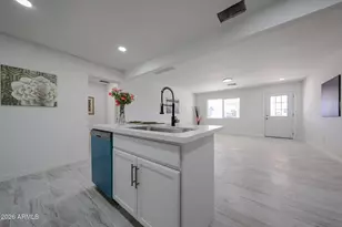 7815 S 1st Dr, Phoenix, AZ 85041 - Photo 13