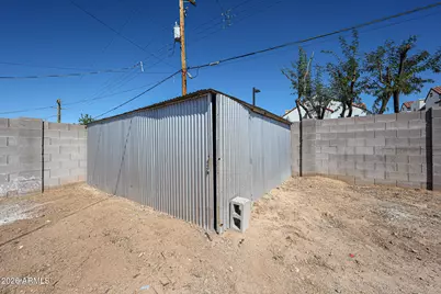 7815 S 1st Drive, Phoenix, AZ 85041 - Photo 31