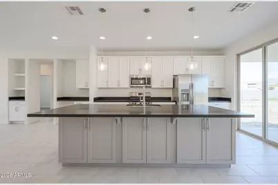 2928 N 192nd Drive, Litchfield Park, AZ 85340 - Photo 7