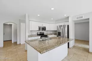 2221 E Menadota Dr, Phoenix, AZ 85024 - Photo 11