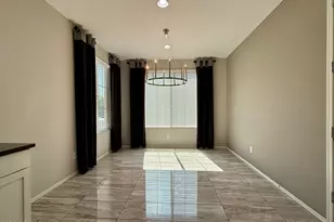 9464 W Fallen Leaf Ln, Peoria, AZ 85383 - Photo 9