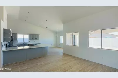 15191 S Amado Boulevard, Arizona City, AZ 85123 - Photo 7