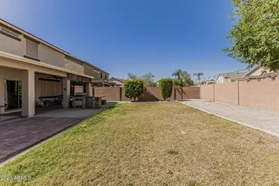 18024 W Maui Lane, Surprise, AZ 85388 - Photo 45