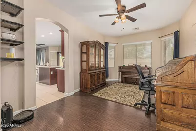 18024 W Maui Lane, Surprise, AZ 85388 - Photo 7