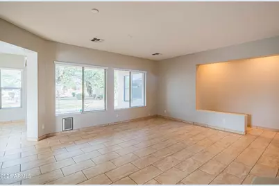 17278 W Bridger Street, Surprise, AZ 85388 - Photo 11