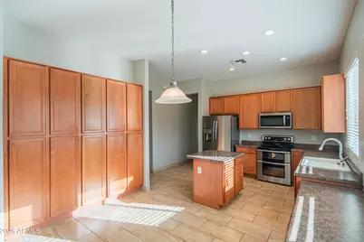 17278 W Bridger Street, Surprise, AZ 85388 - Photo 7