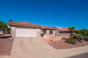 16236 W Scarlet Canyon Dr, Surprise, AZ 85374 - Photo 3