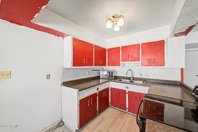 9564 W Santa Cruz Boulevard, Arizona City, AZ 85123 - Photo 11