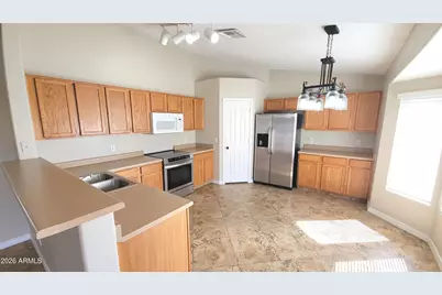 3505 E Murrieta Road, Gilbert, AZ 85297 - Photo 5