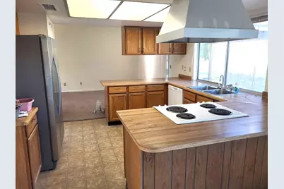 18243 N 43rd Drive, Glendale, AZ 85308 - Photo 3