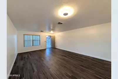 2404 W Roeser Road, Phoenix, AZ 85041 - Photo 9