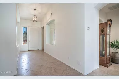 2002 W Hawken Way, Chandler, AZ 85286 - Photo 9