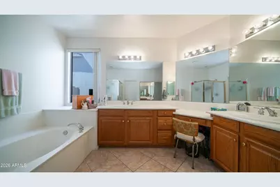 2002 W Hawken Way, Chandler, AZ 85286 - Photo 21