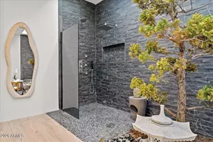 4211 N 87th Pl, Scottsdale, AZ 85251 - Photo 27