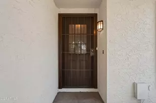 4418 W Desert Hills Dr, Glendale, AZ 85304 - Photo 3