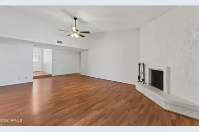 4418 W Desert Hills Drive, Glendale, AZ 85304 - Photo 11