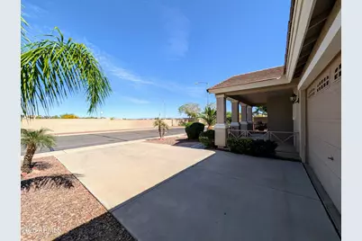 14309 W Caribbean Lane, Surprise, AZ 85379 - Photo 5