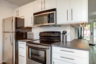 4206 N 38th St, Phoenix, AZ 85018 - Photo 9